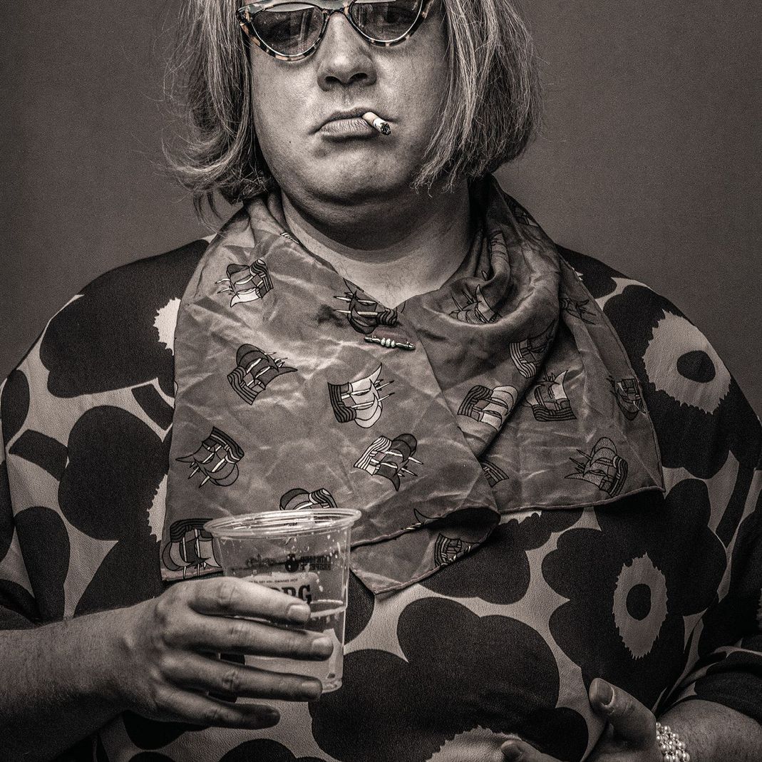 Køb fotoprint med Kirsten Birgit fra Den Korte Radioavis på Radio24syv.