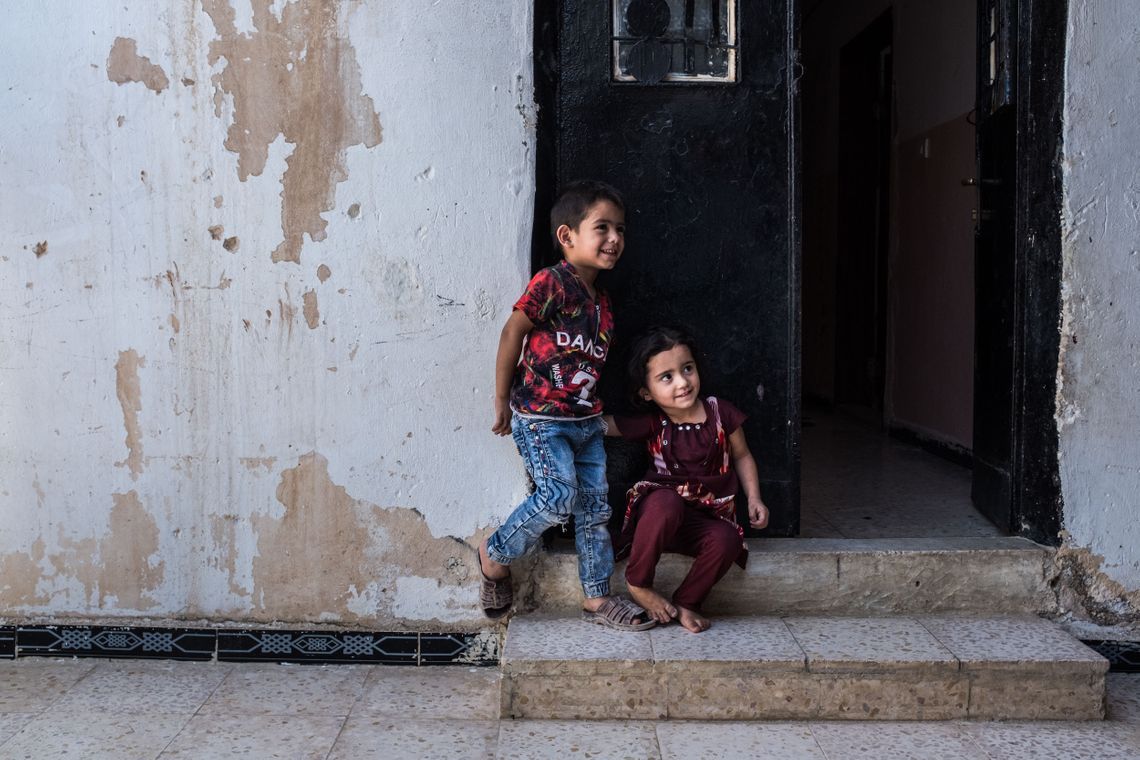 Portrait of a child bride in Amman, Jordan. Married off at the age of 13. Photo by Martin Thaulow.